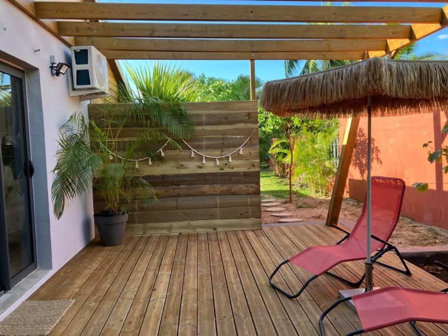 לה סאלין לה ביינס Kazacoco Bungalow A 5 Min A Pieds Du Lagon מראה חיצוני תמונה